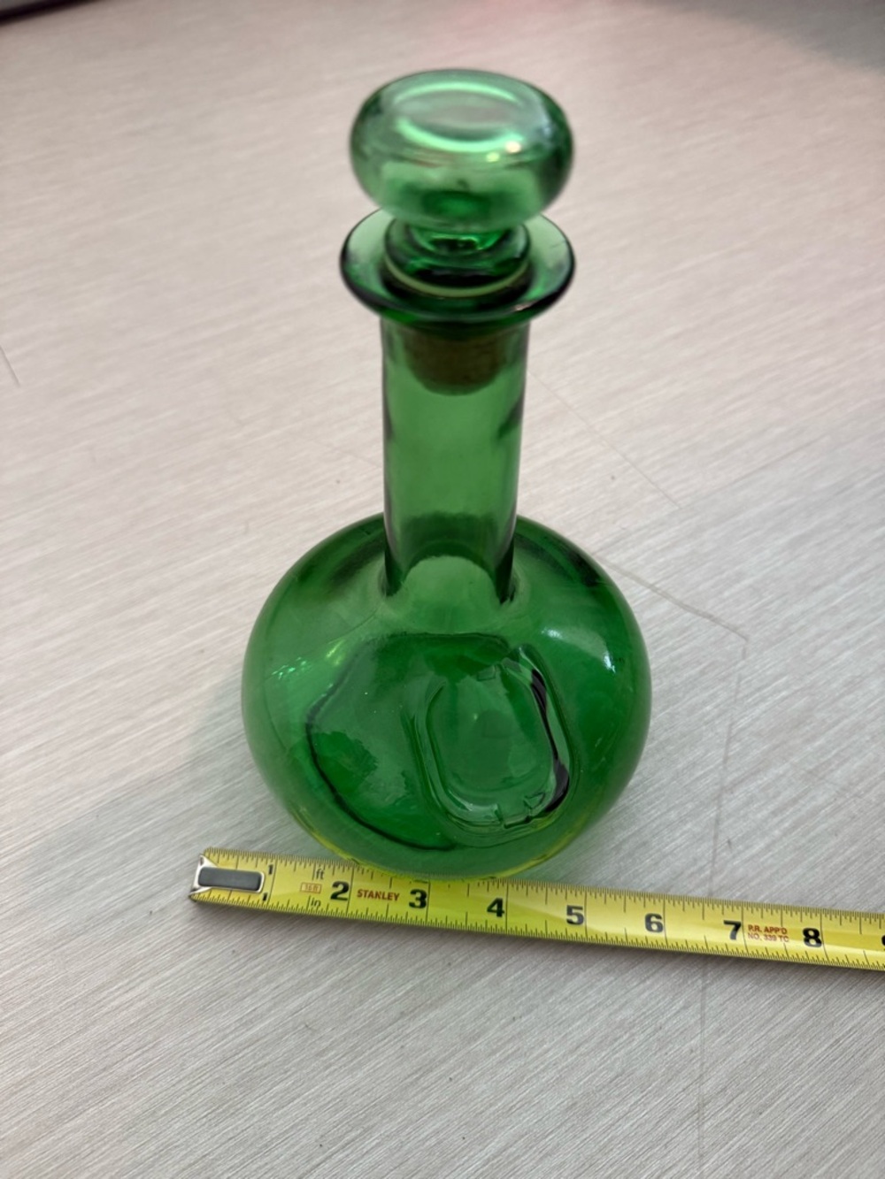 Green Glass Decanter Bottle with Stopper mcguinness barware whiskey